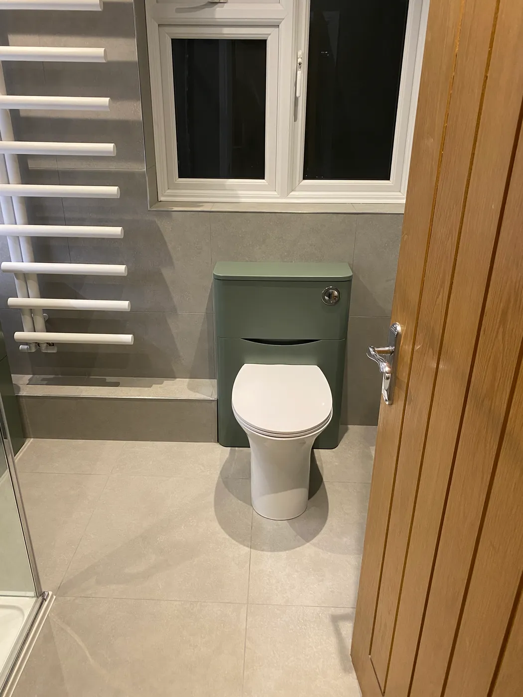 Concealed-cistern WC unit — Project Fox, Surrey & Sussex
