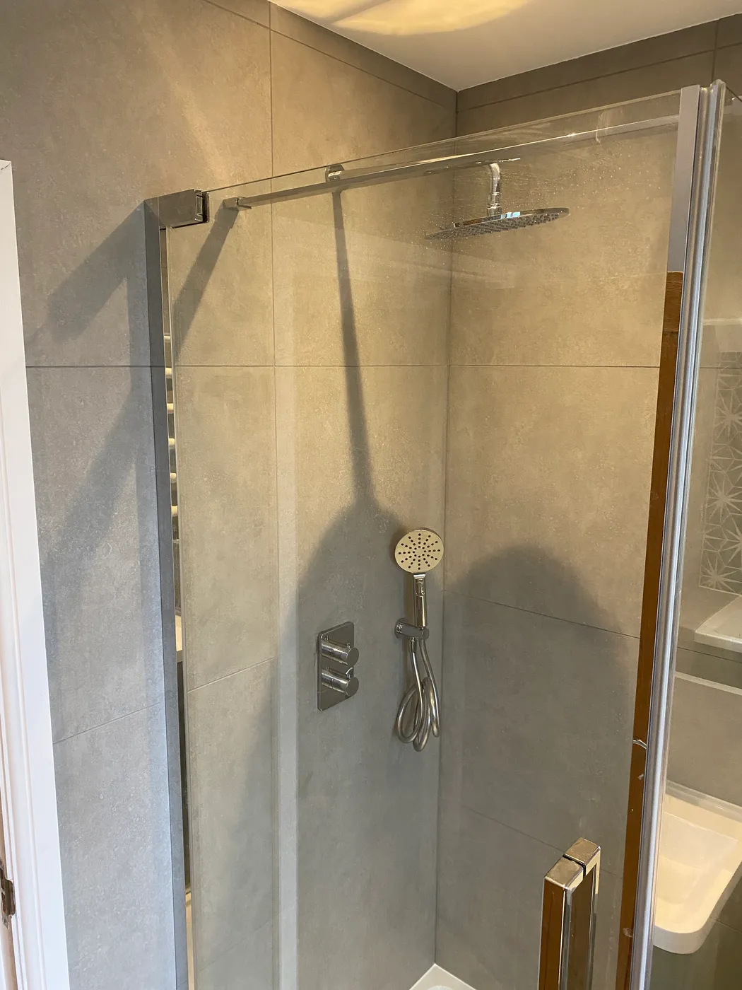 Rainfall walk-in shower — Project Fox, Surrey & Sussex